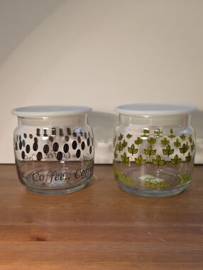 Cottage Core Glass Tea & Coffee Jars With Plastic Lids